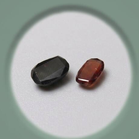 Gomed Stone